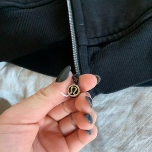 Lululemon black jacket